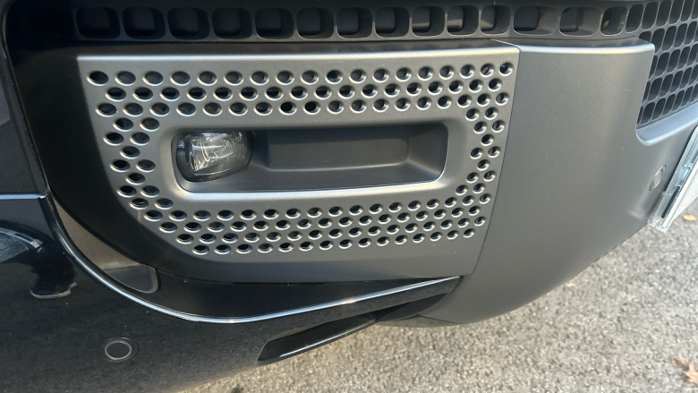 Land Rover Defender 3.0 D250 X-Dynamic HSE 110 5dr Auto Diesel Estate